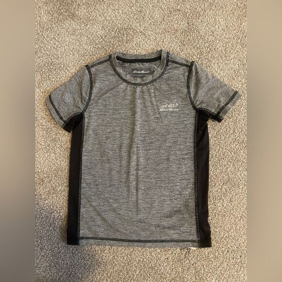 ((4 PIECE)) BOYS TEE TSHIRT BUNDLE EDDIE BAUER SIZE XS - 5/6 - Picture 6 of 13